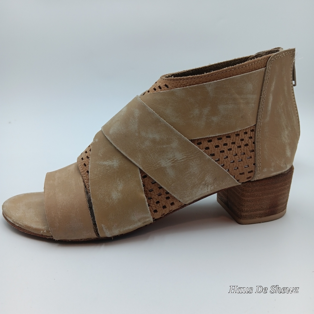 FREE PEOPLE Eclipse Natural Block Sandal Boot Size 38